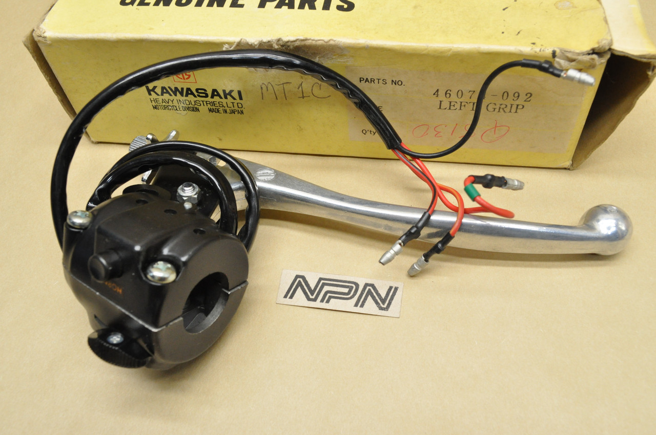 NOS Kawasaki KV75 MT1 Left Clutch Lever & Lights Hi Lo Horn Switch