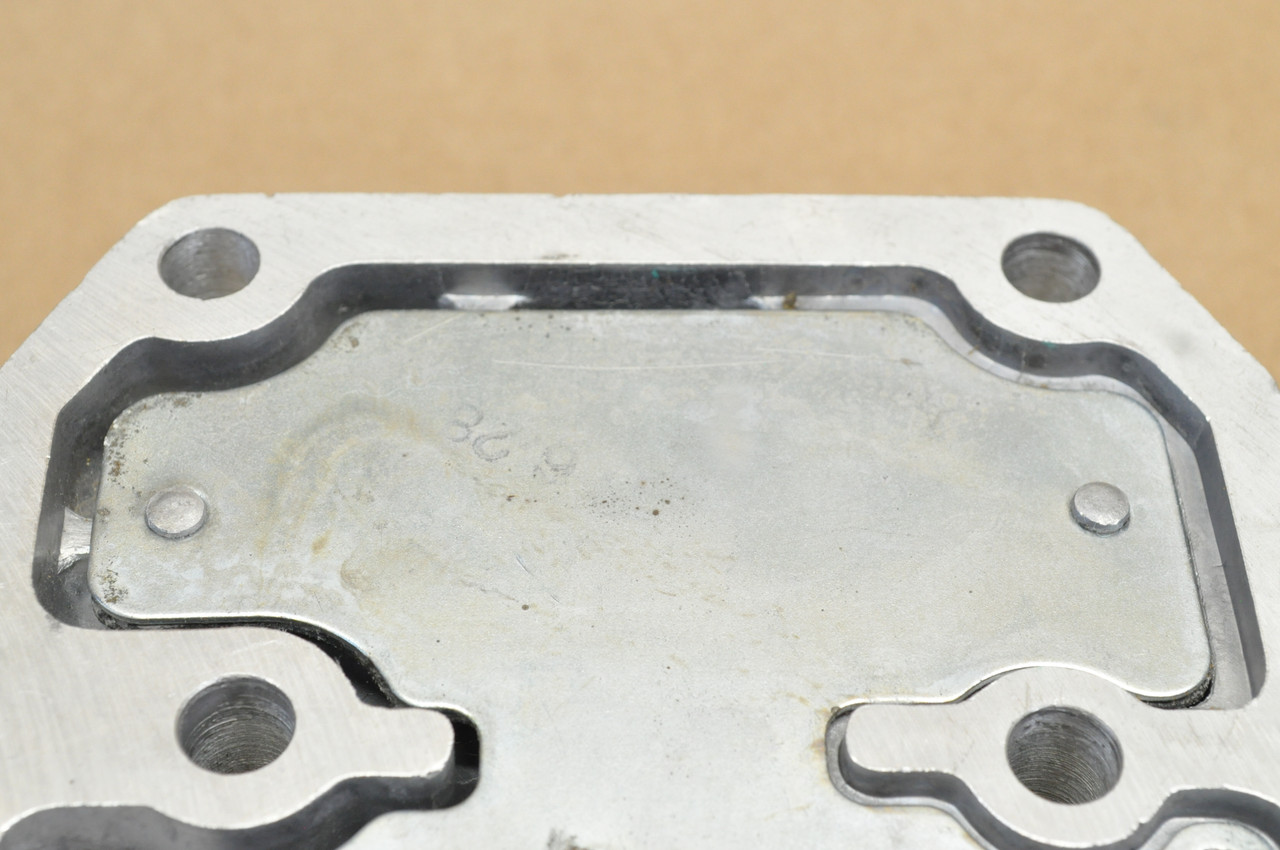 NOS Honda CB160 CL160 CL175 Cylinder Head Cover 12300-216-000
