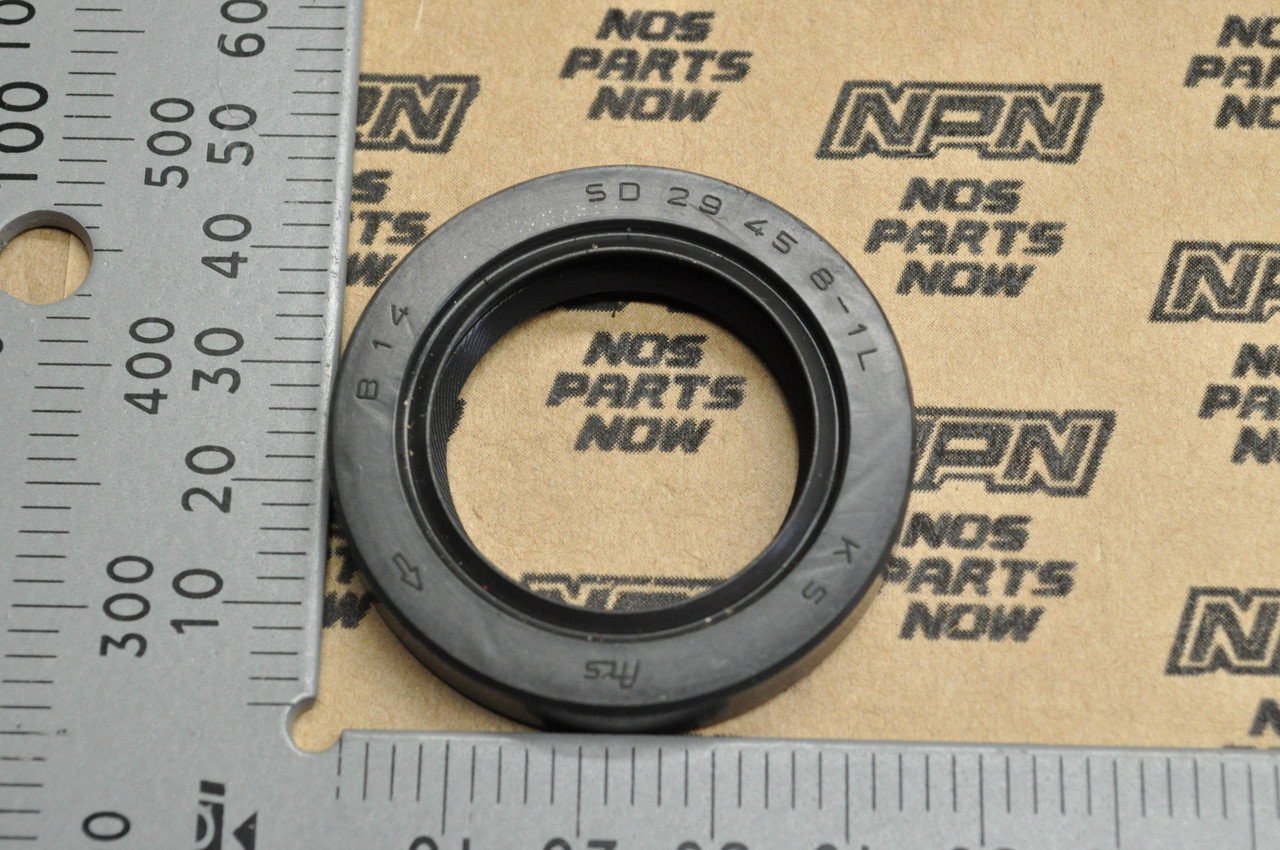 NOS Honda 1985-86 ATC350 X Crank Shaft Oil Seal 29x45x8 91213-PD2-004