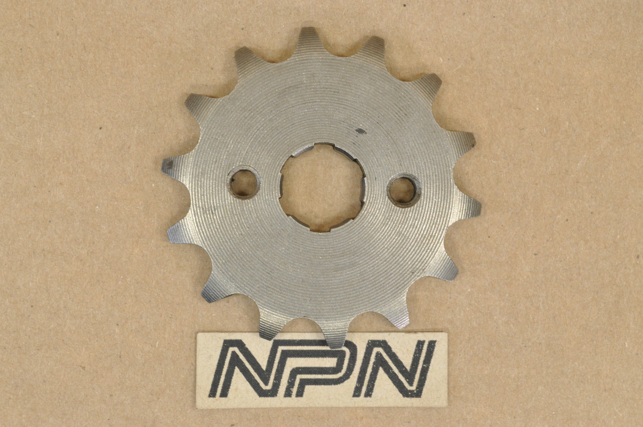 NOS Honda CA100 CA102 CA105 CA110 Chain Drive Sprocket 14T 23801-001-010