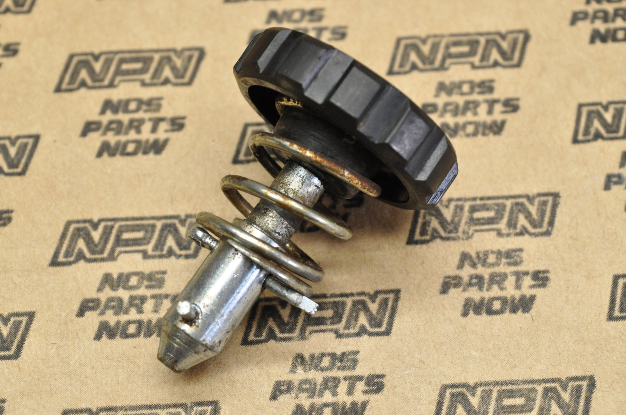VTG OEM Honda CB72 CB77 CL72 CL77 Cover Latch Knob & Connector 11941-268-000