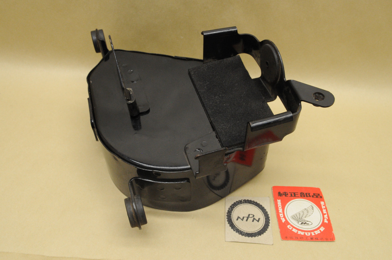 NOS Honda CB100 CL100 Air Cleaner Filter Housing Case 17230-107-030
