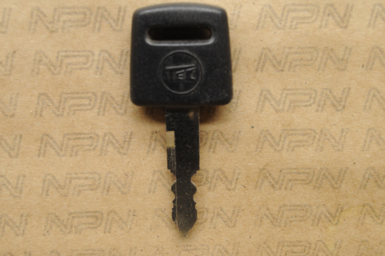 NOS Honda OEM Ignition Lock & Switch Key # 20890