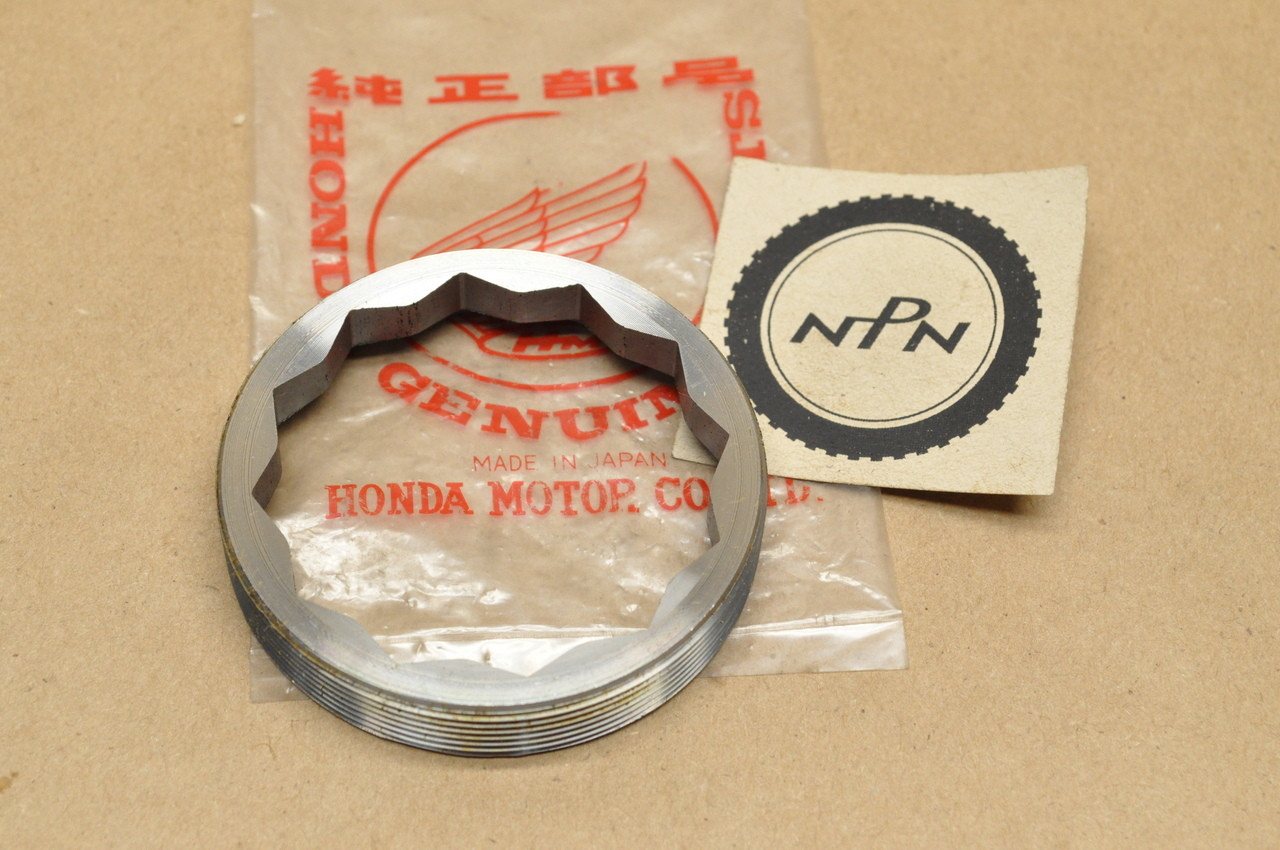 NOS Honda ATC250 ES ATC250SX CB550 CB650 CB700 TRX300 VF750 VF1100 VT500 VT700 VT750 VT1100 Gear Case Lock Nut 90242-MB0-000