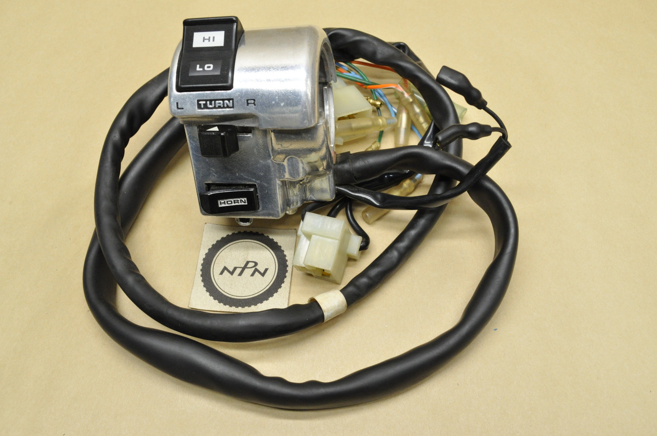 NOS Honda 1994-96 VT1100 C Shadow Turn Signal Horn Light Switch 35200-MAA-670