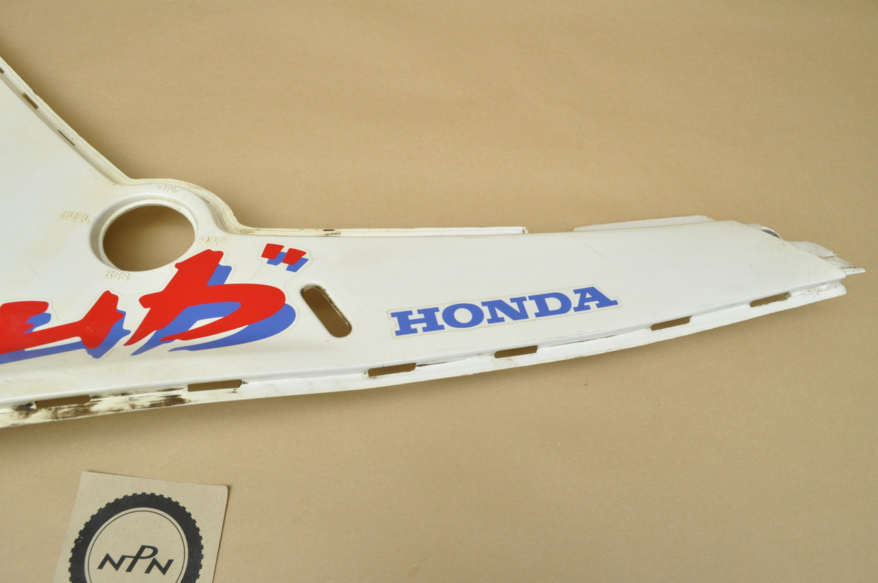 Vintage Used OEM Honda 1991-96 EZ90 Cub Left Body Panel Cover 83601-GZ4-670 ZA