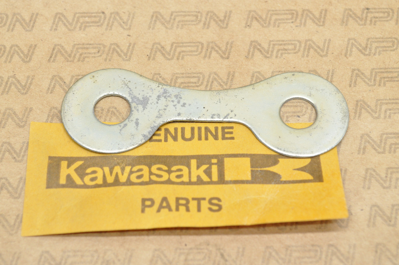 NOS Kawasaki F11 F9 H1 KE250 KH500 KZ1000 KZ650 KZ750 Lock Washer 92088-007