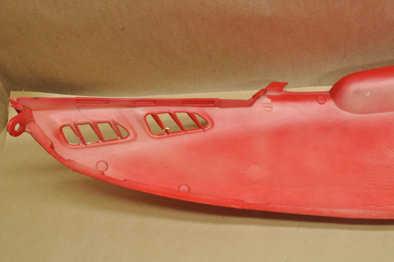 Vtg Used OEM Honda 88-90 SA50 Elite LX Lower Right Body Panel Cover 83504-GS7-000 ZC