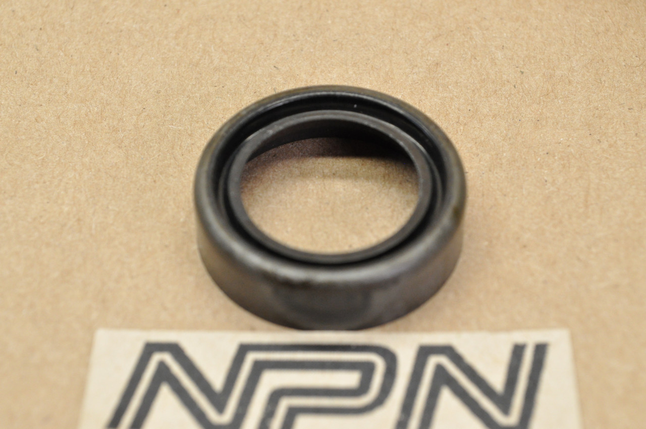 NOS Honda CB160 CB175 CL160 CL175 SL175 XL175 Oil Seal 91205-222-000
