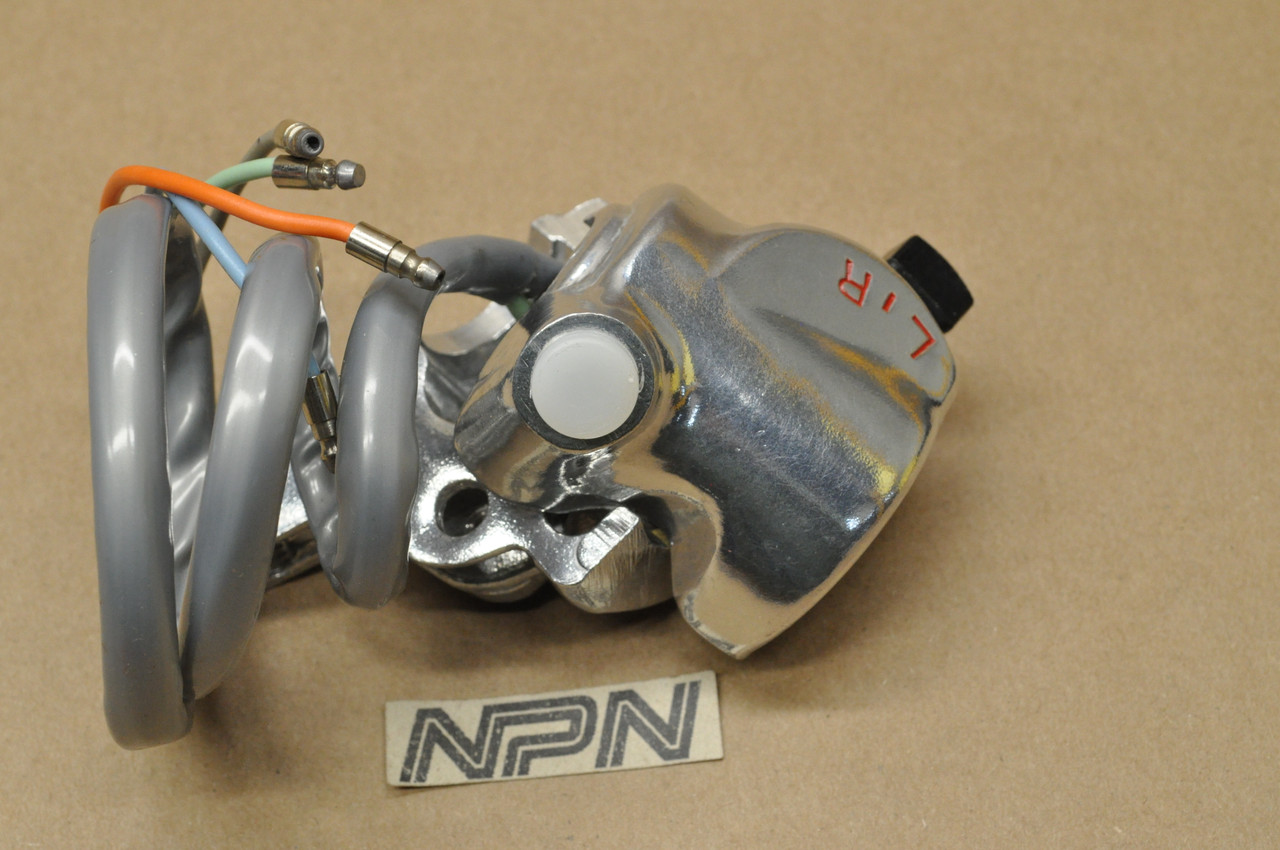 NOS Honda CB100 CB125 CL100 CL125 Horn Turn Signal Blinker Switch 35300-107-671