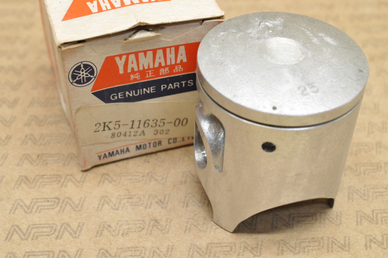 NOS Yamaha YZ100 .25 Oversize Piston 2K5-11635-00