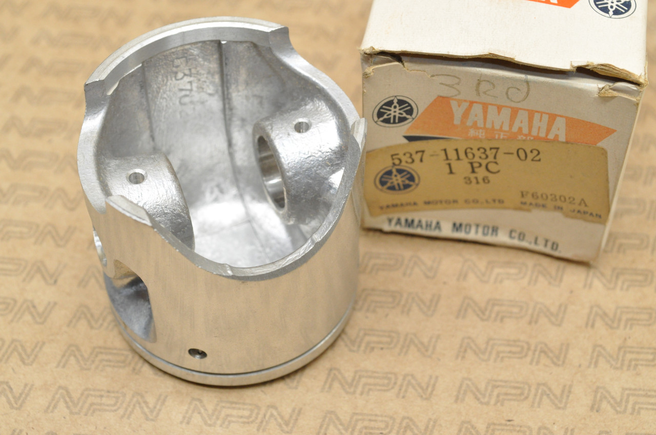 NOS Yamaha 1976 MX125 1974-77 YZ125 .75 Oversize Piston 56.75mm 537-11637-02