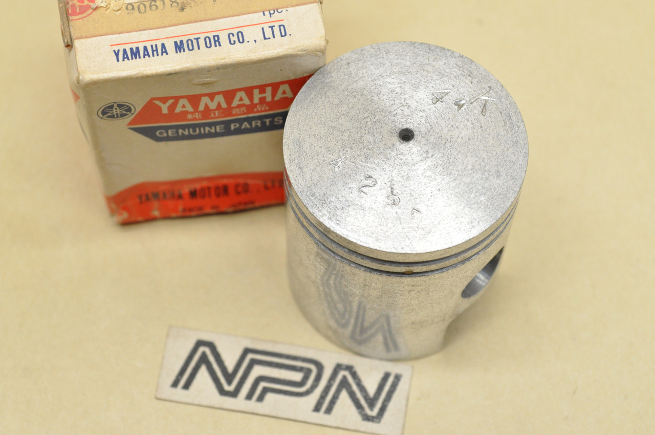 NOS Yamaha 1964-65 YJ1 YJ2 .25 Oversize Piston 42.25mm 113-11635-02