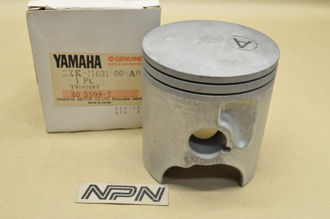 NOS Yamaha 1991 WR250 YZ250 Standard Size Piston 3XK-11631-00-A0