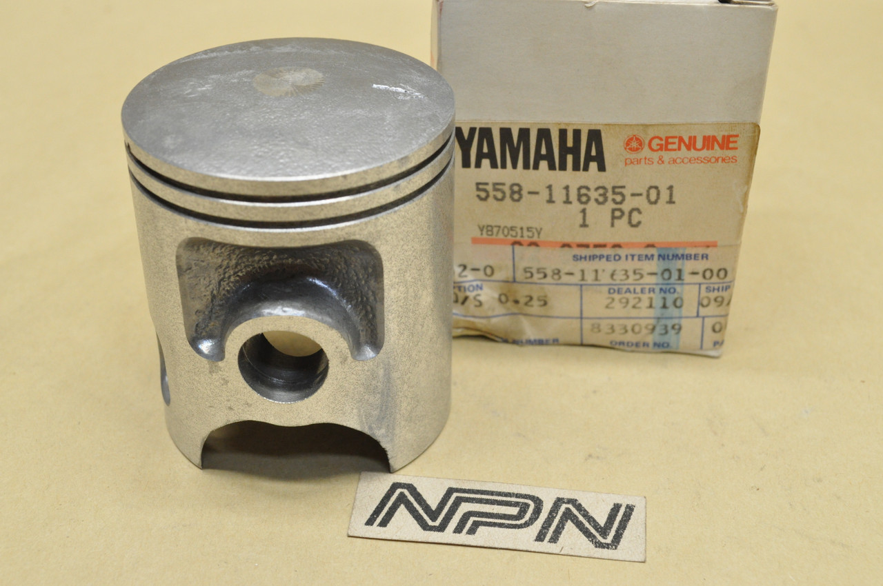 NOS Yamaha 1976-80 DT100 1979-81 MX100 .25 Oversize Piston 558-11635-01