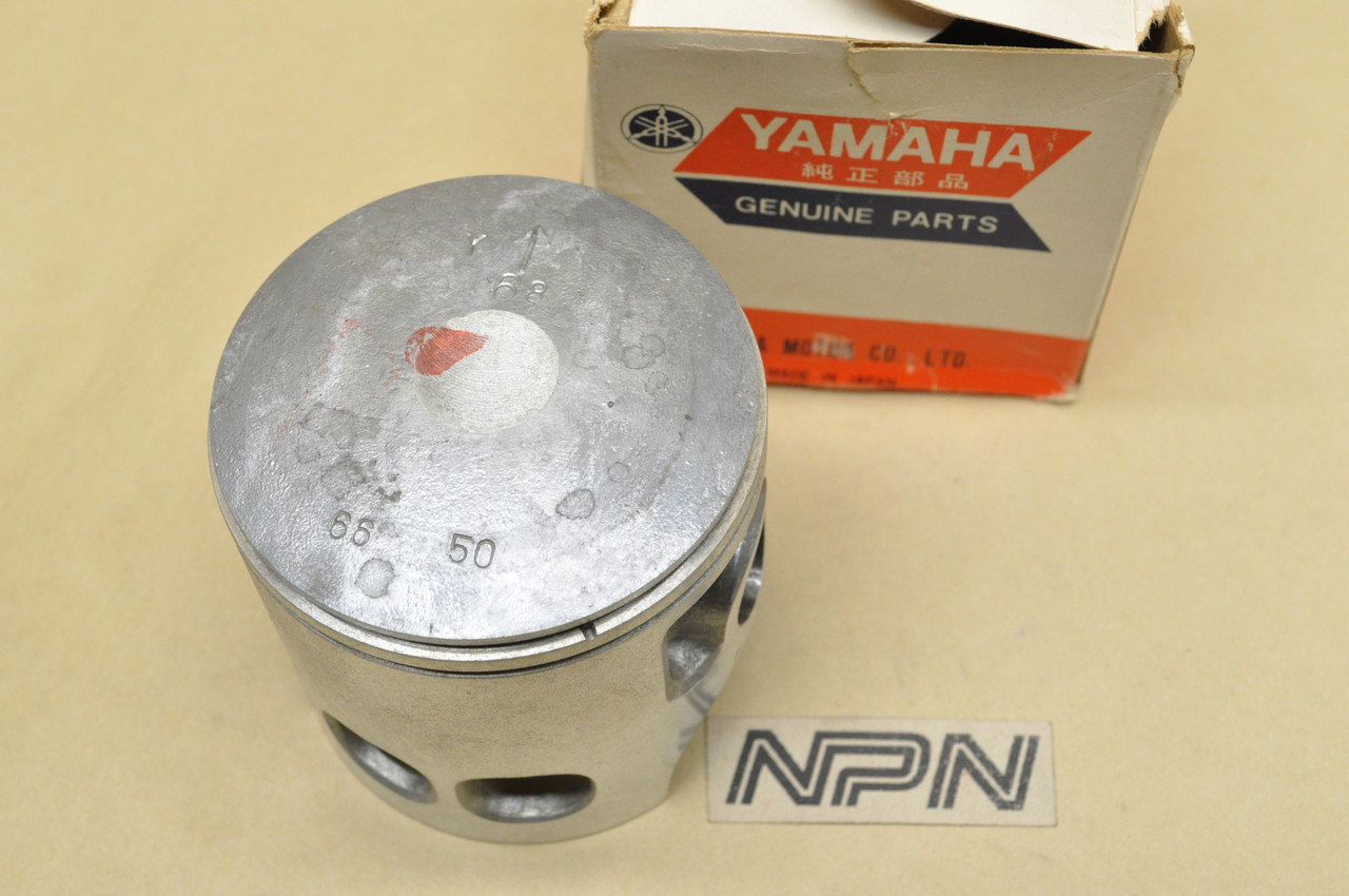 NOS Yamaha 1974-75 MX175 .50 Oversize Piston 66.50 mm 455-11636-02