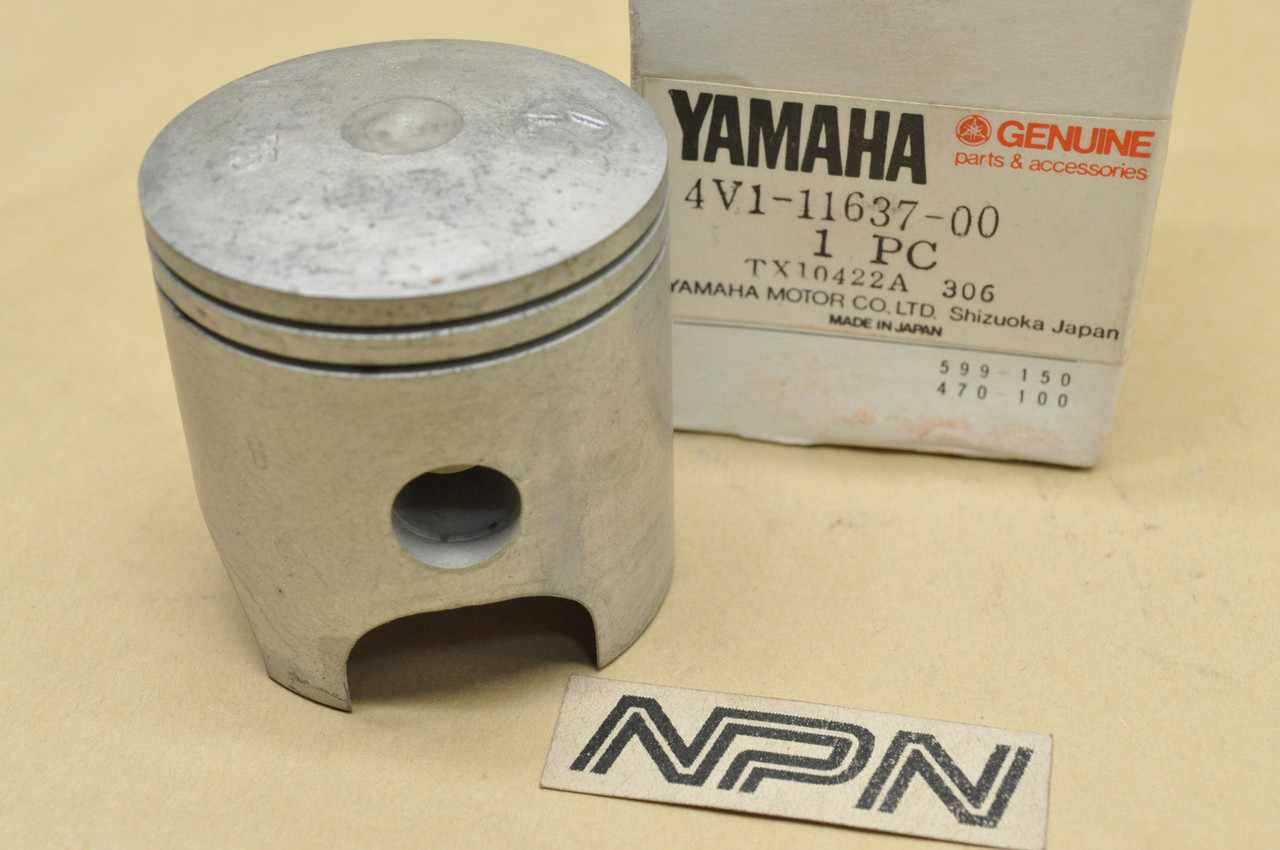 NOS Yamaha 1981 YZ80 .75 Oversize Piston 4V1-11637-00