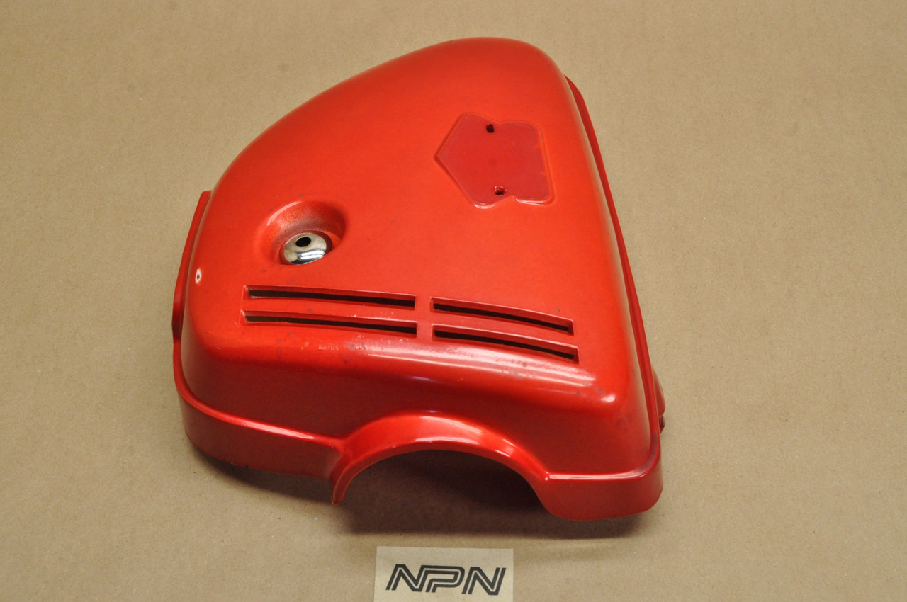 Vintage Used OEM Honda CB350 K3 Right Side Cover Ruby Red 17231-317-670 HX