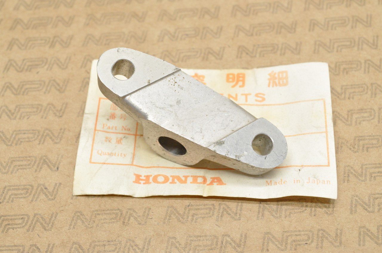 NOS Honda CB350 CB400 CB450 CB500 CB550 CB750 Caliper Pin Joint 45104-317-700