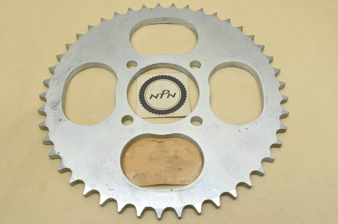 NOS Honda CL90 CS90 S90 Yapco Rear Chain Drive Sprocket 45T 41201-028-000