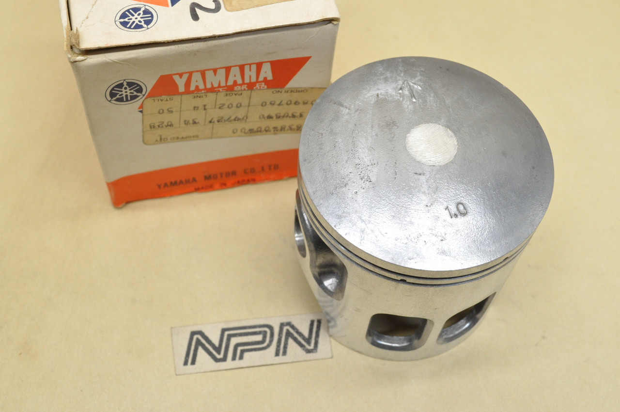 NOS Yamaha 1978-79 DT175 1979-81 MX175 1.00 Oversize Piston 2A7-11638-00