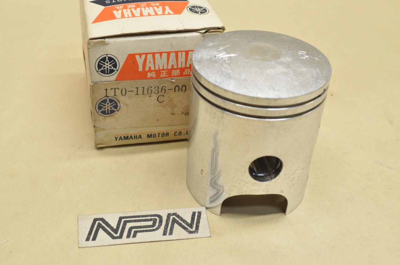 NOS Yamaha 1976-79 YZ80 .50 Oversize Piston 1T0-11636-00