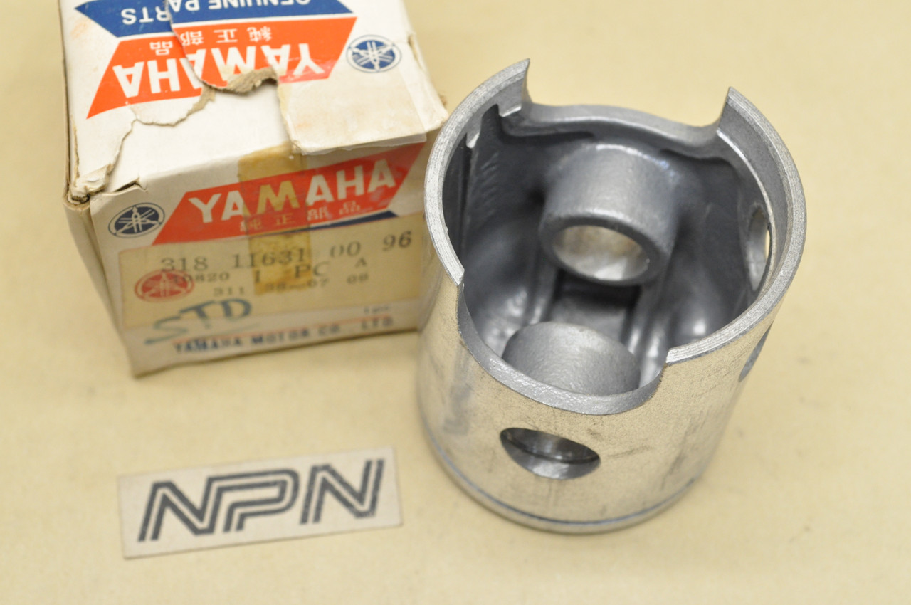 NOS Yamaha 1972-73 ATMX 1973 AT2 Standard Size Piston 318-11631-00-96