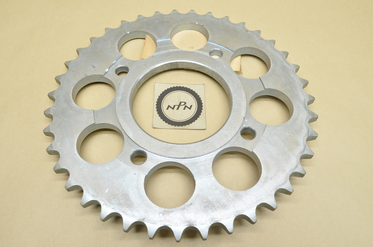 NOS Honda CB450 CL450 K0-K2 Rear Wheel Chain Drive Sprocket 39T 41201-283-840