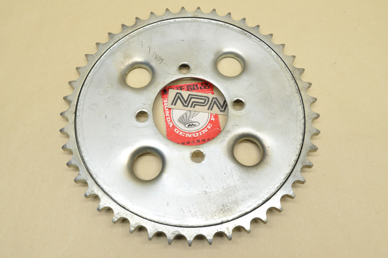 NOS Honda CL90 S90 Rear Wheel Final Chain Drive Sprocket 45T 41201-028-010