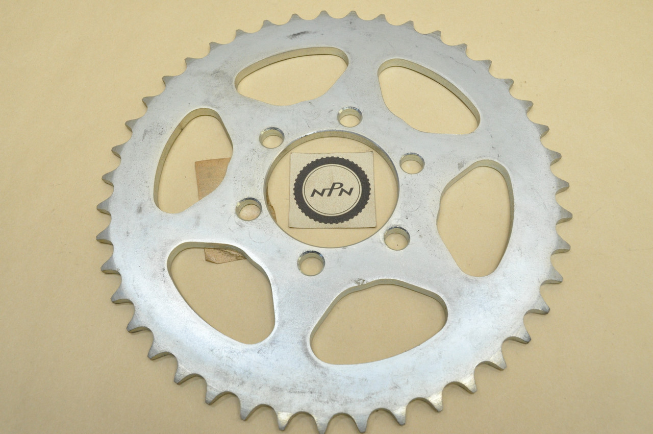 NOS Yamaha 1977-79 IT175 Rear Wheel Chain Driven Sprocket 43T 1W2-25443-00