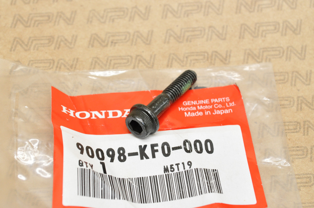 NOS Honda VT750 DC XL350 R XL600 R XR350 R XR600 R Socket Bolt 90098-KF0-000