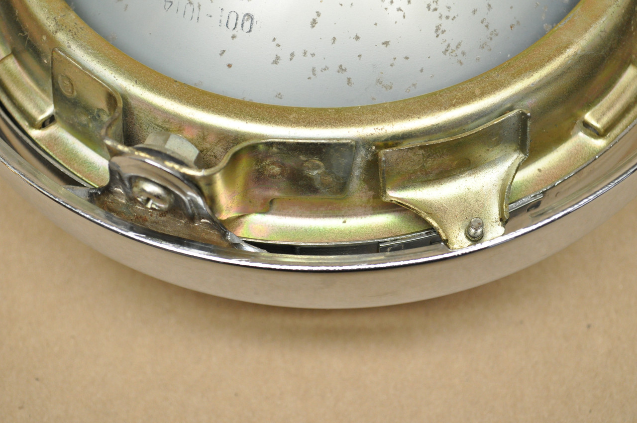 NOS Kawasaki H1 KH500 KZ1000 KZ750 KZ900 Z1 Head Light & Bezel Unit 23003-017