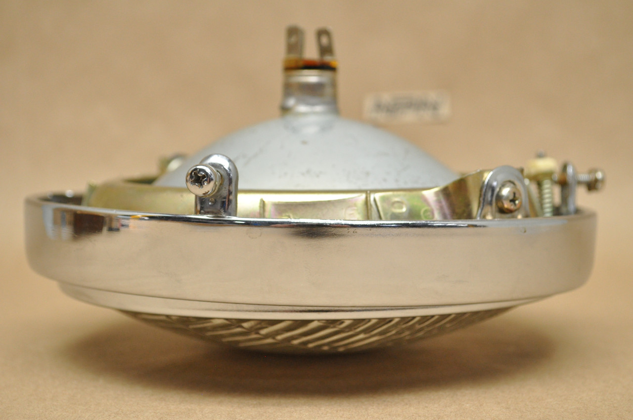 NOS Kawasaki H1 KH500 KZ1000 KZ750 KZ900 Z1 Head Light & Bezel Unit 23003-017