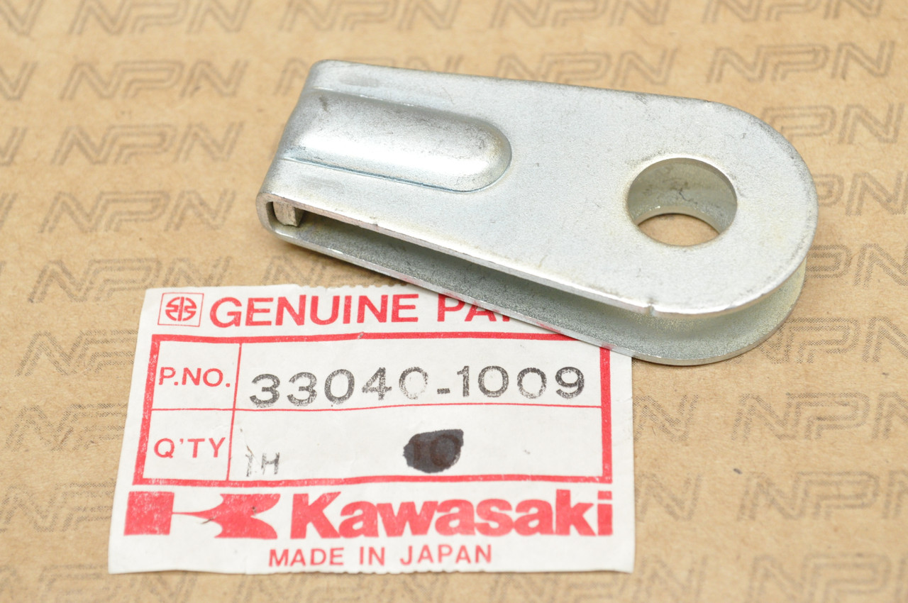NOS Kawasaki KDX80 KX60 KX80 Drive Chain Tension Adjuster 33040-1009