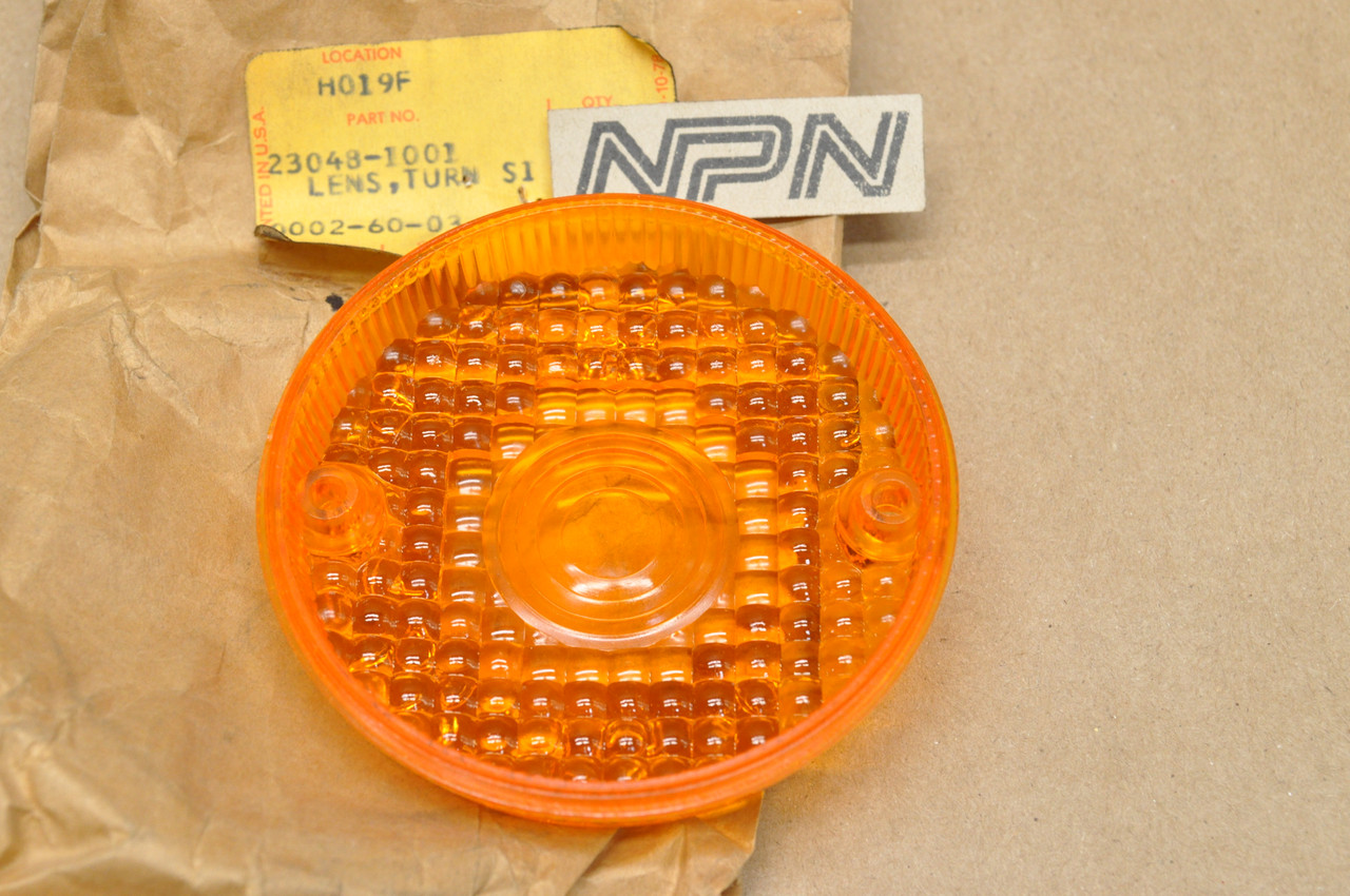 NOS Kawasaki H1 KE250 KH400 KZ750 KZ900 MC1 S1 S2 S3 Turn Signal Lens 23048-1001