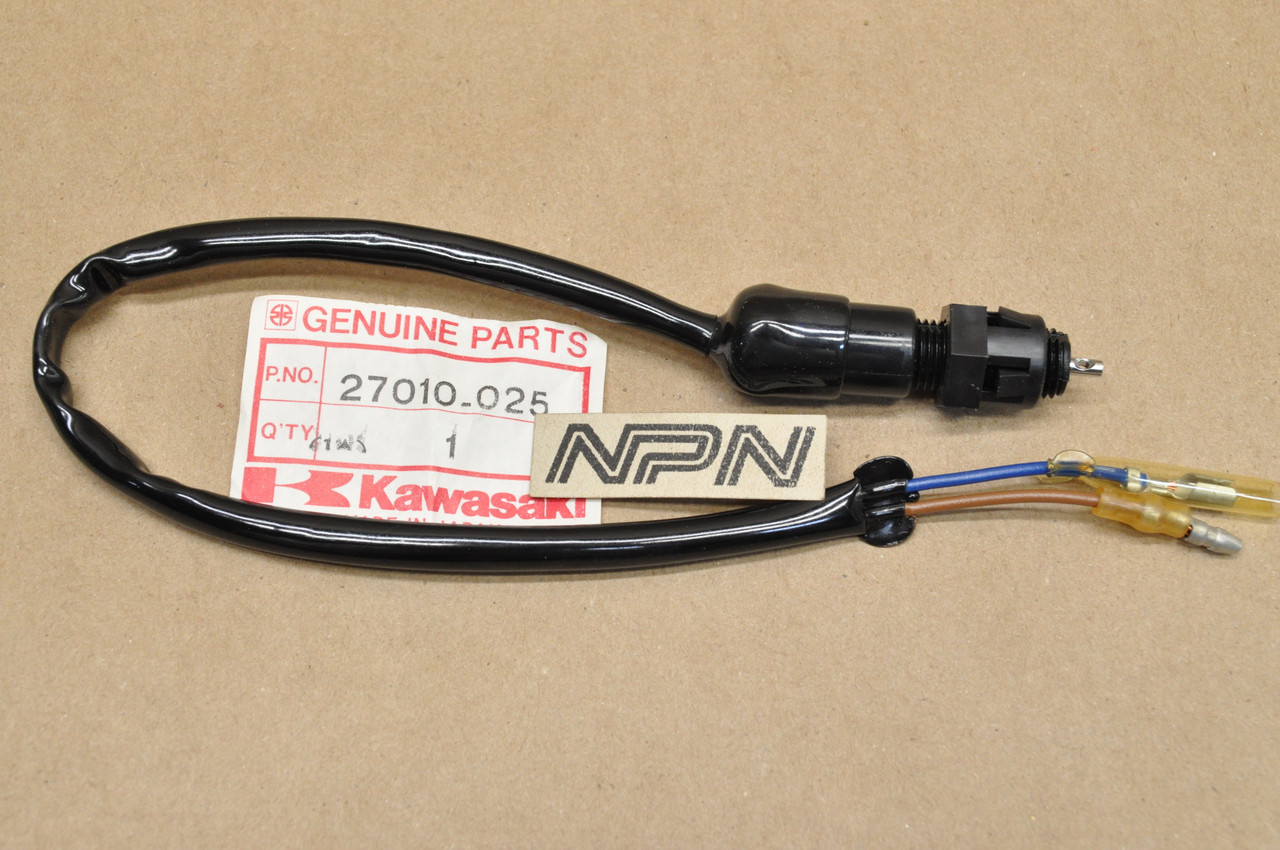 K氏 NOS Kawasaki H1 KE250 KH500 KS125 KZ250 KZ305 KZ550 Brake Switch