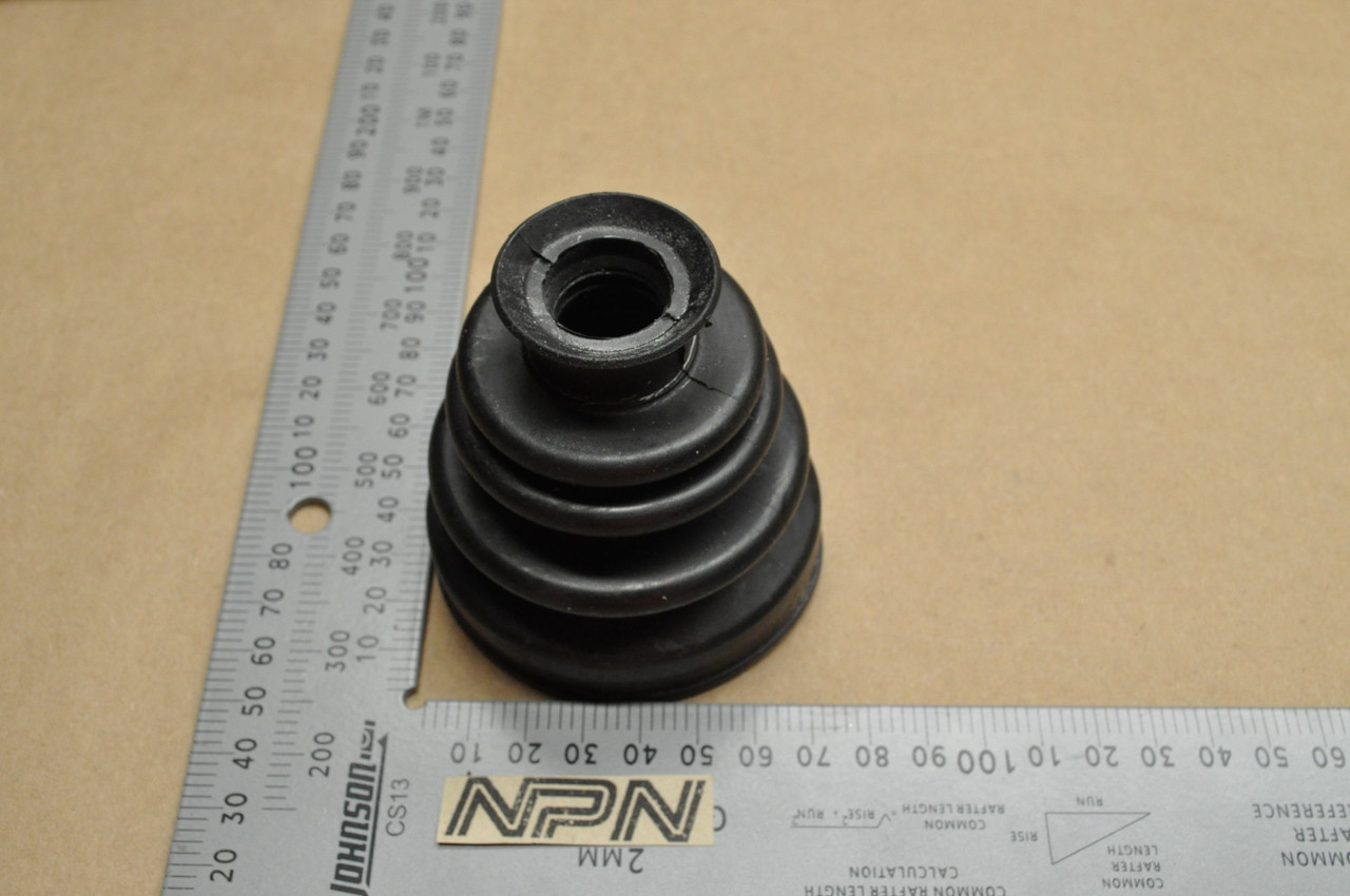 NOS Honda 1986-87 TRX350 1987-89 TRX350D Shaft Knuckle Rubber Boot 42203-HA7-771