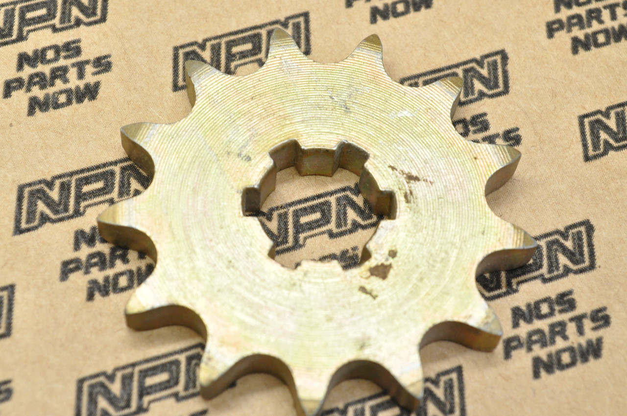 NOS Yamaha AT1 CT1 DT100 MX175 RD200 TY250 YT125 YZ80 Sprocket 13T 93822-13024