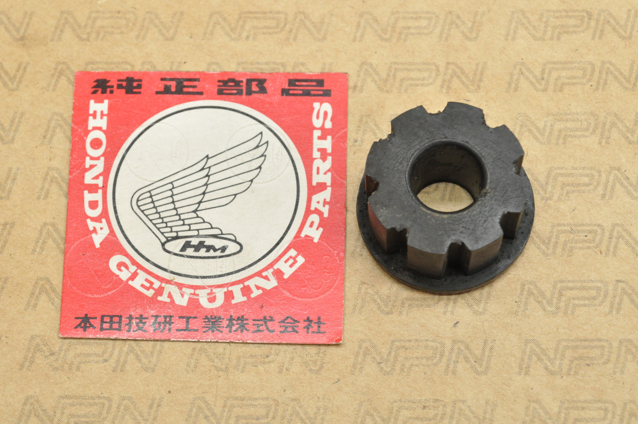 NOS Honda CL72 CL77 Gas Tank Rear Mount Rubber Cushion 17613-273-000