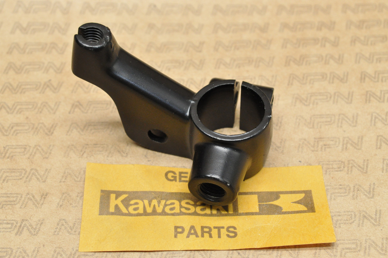 NOS Kawasaki H1 H2 KE250 KH500 KZ400 KZ440 MC1 S1 S2 S3 Z1 Holder  46094-011-21 - NOS Parts NOW