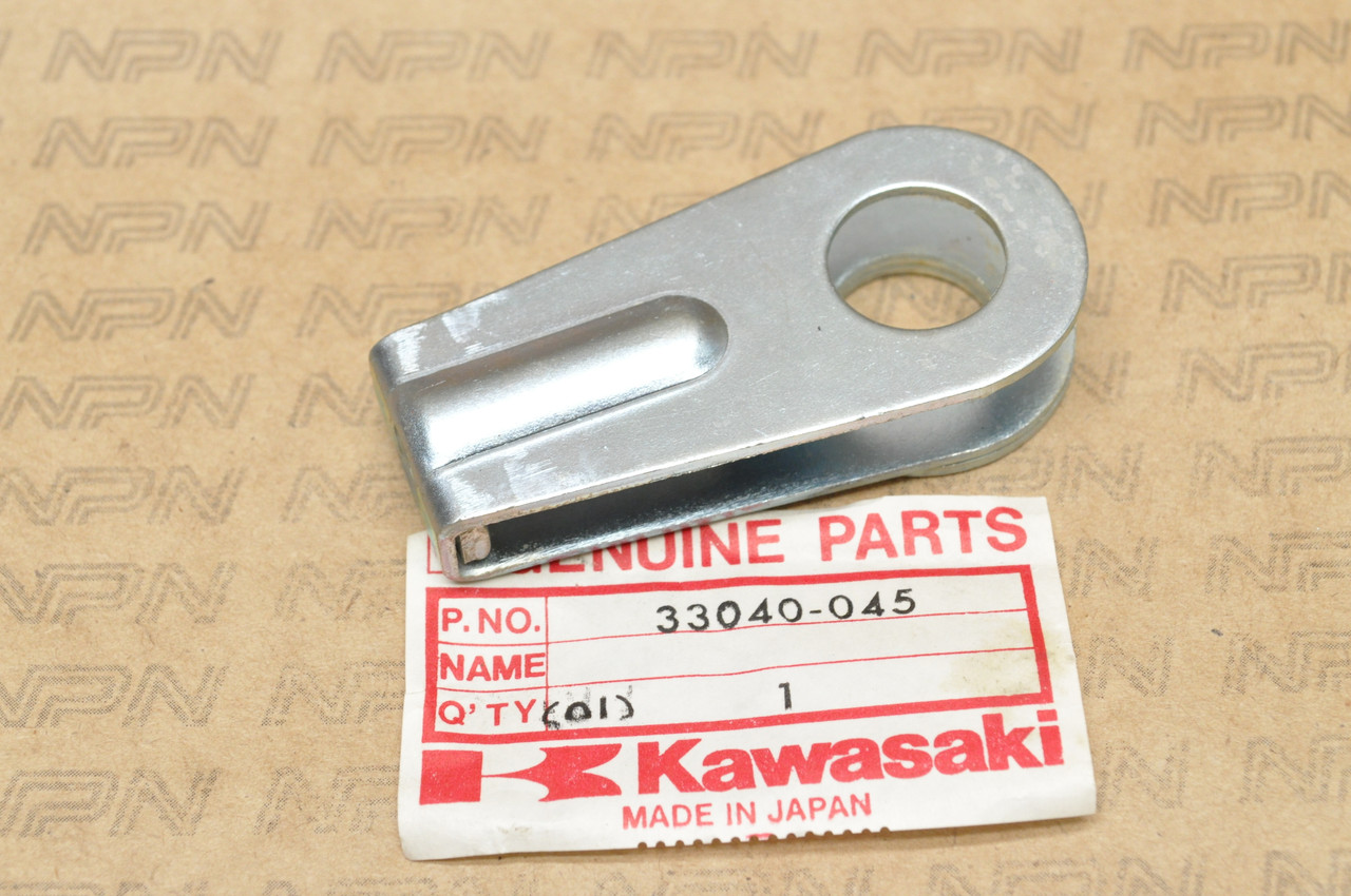 NOS Kawasaki 1972-75 G5 1976-2001 KE100 Left Side Chain Tension Adjuster 33040-045