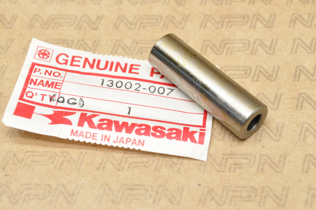 NOS Kawasaki G3 G4 KZ1000 KZ1100 KZ900 Z1 ZN1100 ZX1100 Piston Pin 13002-007