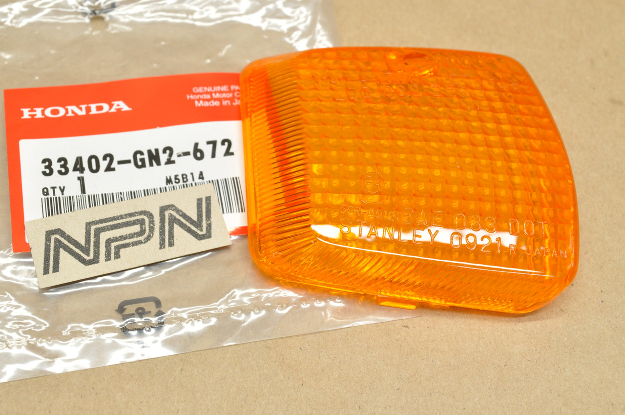 NOS Honda NB50 NQ50 SE50 Front Right Turn Signal Blinker Lens 33402-GN2-672
