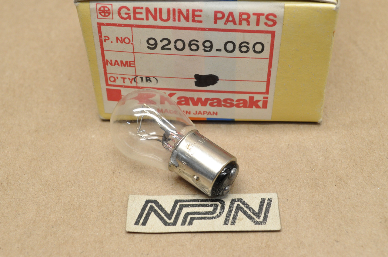 NOS Kawasaki H2 KZ1000 KZ750 S1 S3 VN1500 ZG1000 ZR750 ZX900 Bulb 12V 92069-060