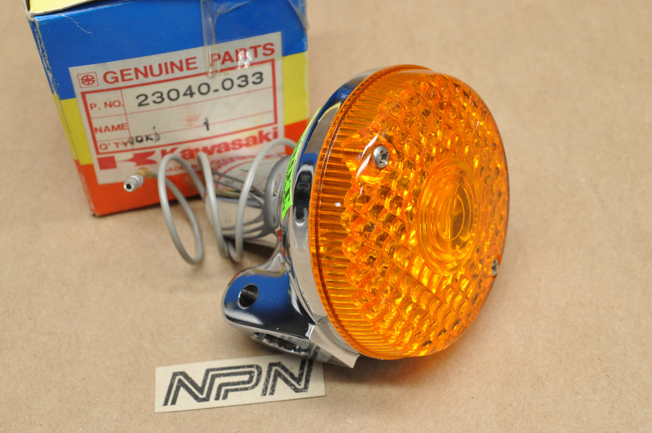 NOS Kawasaki F11 G3 KE100 KE250 KL250 KS125 KV100 Rear Turn Signal 23040-033