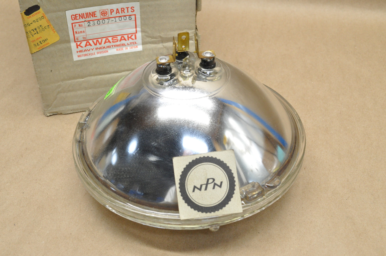 NOS Kawasaki KZ1000 KZ650 KZ750 Stanley Sealed Head Light Beam 12V 23007-1006