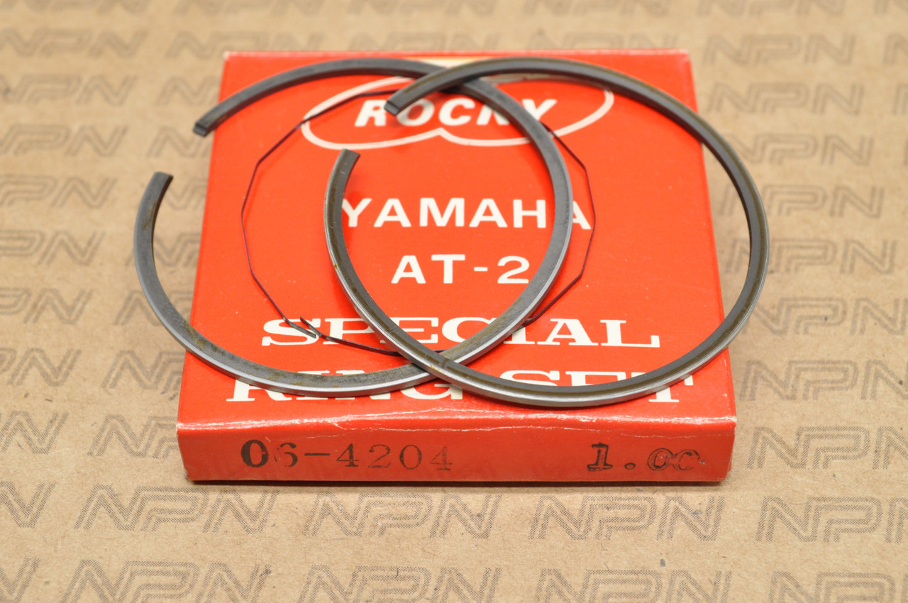 NOS Yamaha AT2 AT3 Rocky 1.00 Oversize Piston Ring Set 316-11610-40