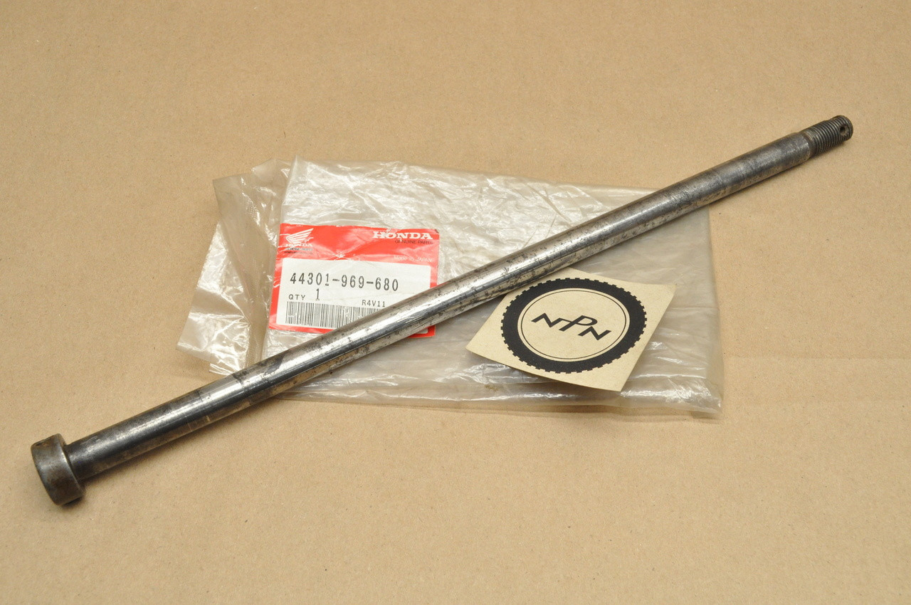 NOS Honda 1983-84 ATC200 E ATC200 ES Big Red Front Wheel