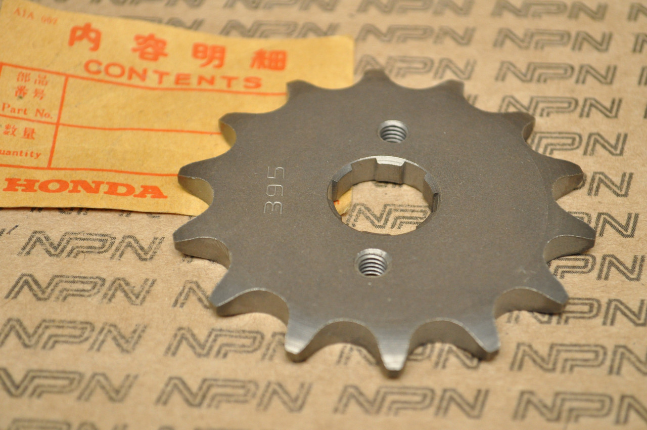 NOS Honda 1976 MR250 Elsinore Front Chain Drive Sprocket 14T 23802-395-000