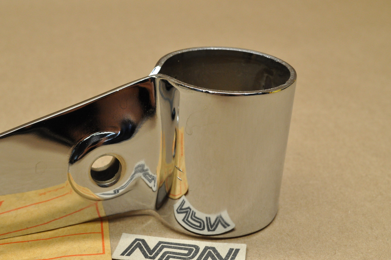 NOS Honda SL350 K0 Left Head Light Mount Fork Ear Bracket 61306-310-010